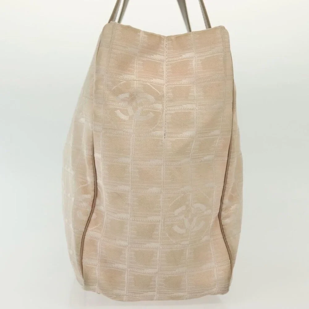 CHANEL New Travel Line Tote Bag Nylon Beige Gold CC Auth ti3356 - Picture 4 of 16